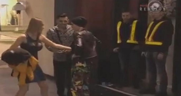 NEVEROVATAN OBRT! Maca RASKIDA veridbu sa Borom zbog NJE! Opšti HAOS, uletelo OBEZBEĐENJE! (VIDEO)