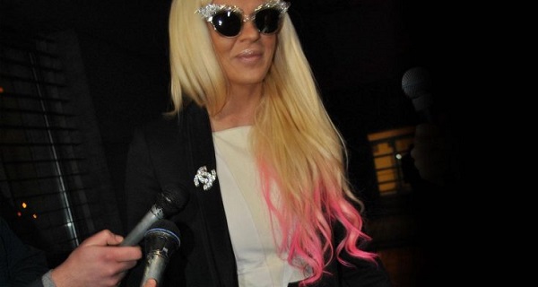 MOJ POSLEDNJI SELFI: Jelena Karleuša objavila sliku sa BUJNIM dekolteom i zapalila masu! (FOTO)