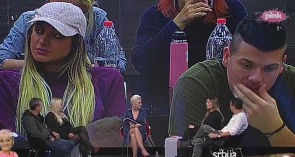 MILJANA I LUNA SE SVAĐAJU, A SAD I NJIHOVI RODITELJI: Leti perje između Anabele i Marije u Zadruzi