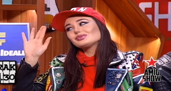 NIKAD VRELIJI DAN U “ZADRUZI” Nakon Kije, i ona pokazala intiman deo tela