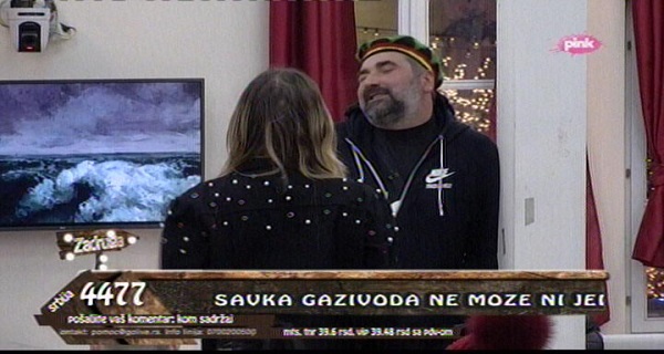Miki: Luna, ti si sa Kijom opsednuta, a ne ona sa tobom!