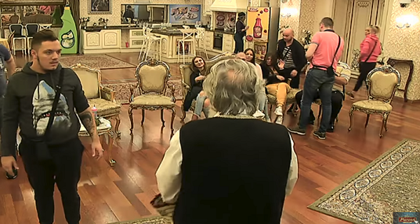 ŠOKANTNE VESTI ZA PAROVE: Bivši učesnik doneo neočekivane vesti