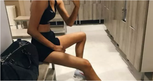 U INAT SVIMA! Manekenka koju su optuživali da se izgladnjuje pokazala ŠTA OBOŽAVA DA JEDE! (FOTO)