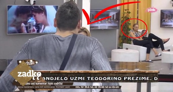 FIZIČKI GA ODVAJALI OD KIJE: Ona ga stiska! Sloba se SKAMENIO pored a Lunina reakcija… HAOS! (VIDEO)