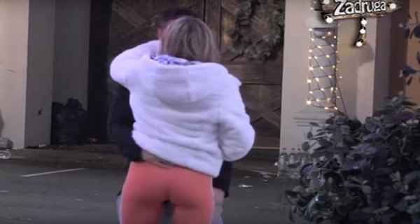 MARKO I LUNA RAZMENJUJU NEŽNOSTI: Nežno, čulno, senzualno, a onda – FUJ! Dok nije OVIM UPROPASTILA!
