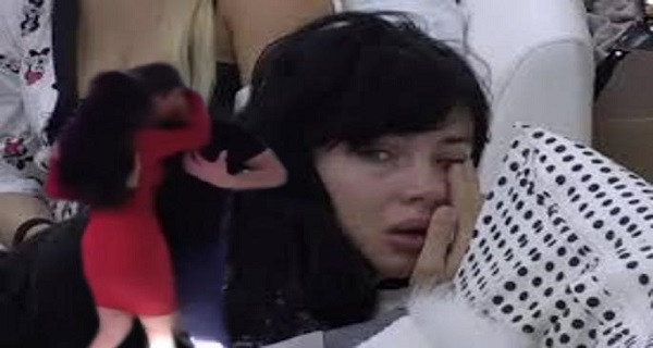 “RASCOPAĆU JOJ GLAVU!” Aleksandra Subotić odlepila zbog Ane i Davida! Oglasila se i Dragojevićeva majka