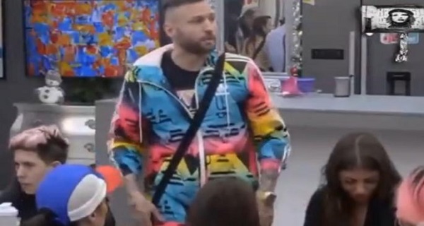 UGASITE KAMERE DA GA PREBIJEM: Pavle moli pred produkcijom! Ša uplašen – Još jedan SNIMAK BEZ CENZURE