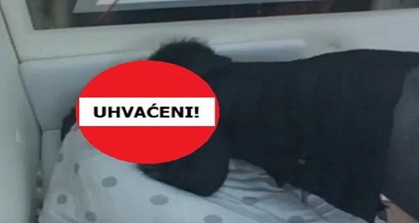 SLIKA KOJA DOKAZUJE SVE! Njihov prvi TAJNI poljubac pao je mnogo pre – evo i GDE! Ovo neće moći da POREKNU