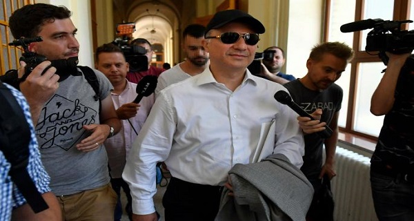 Priveden Nikola Gruevski!