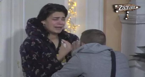 “Gore mi je nego kada sam rekla čime sam se bavila” Mina imala NOVO priznanje – ŠOK! (VIDEO)