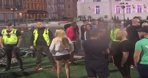 “Uvlačiš se u d*pe svima sada” PALE TEŠKE UVREDE, prekinule drugarstvo: MINA OTKRILA MIONIN PLAN (VIDEO)