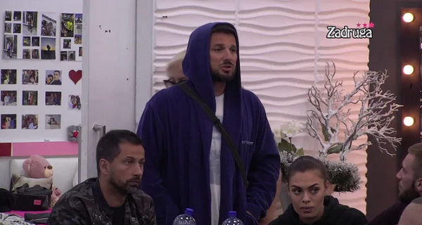UMISLIO SE DA JE ZVEZDA PA JE SLAGAO SVE DRUGARE: Marko laže ne trepče (VIDEO)