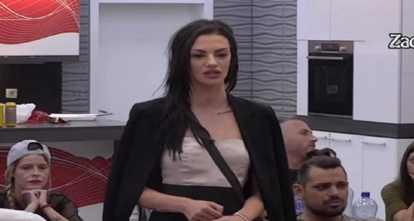 ZAJ*BALA SAM SVE, SAD MU SE GADIM! Tara ne prestaje da se kaje: Raskid sa Matejom neće preboleti (VIDEO)