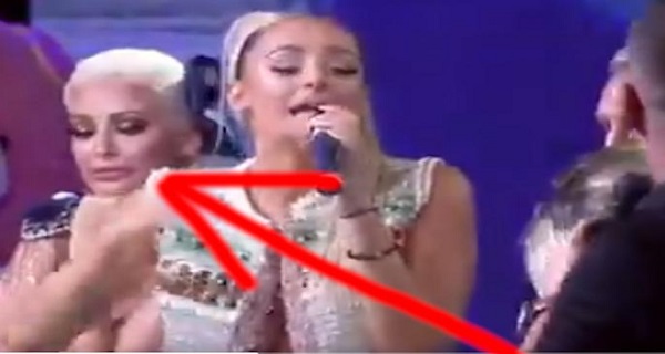 ŠTA TO RADI DUŠICA? Dok se Luna i Gagi SVAĐAJU u programu UŽIVO, voditeljkina reakcija ŠOKIRALA sve! (VIDEO)