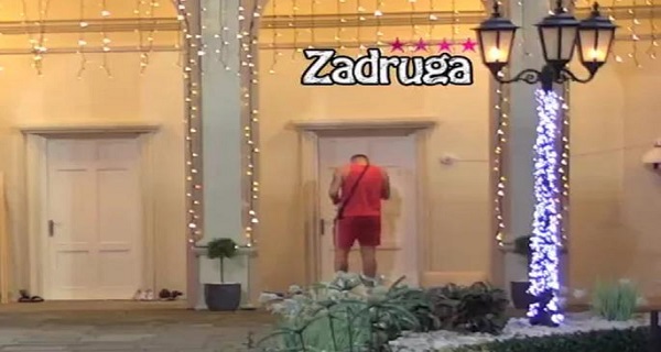 ČEGA LI SE PLAŠI? Janjuš se POMOLIO Bogu, pre nego što je ušao u IZOLACIJU! (VIDEO)
