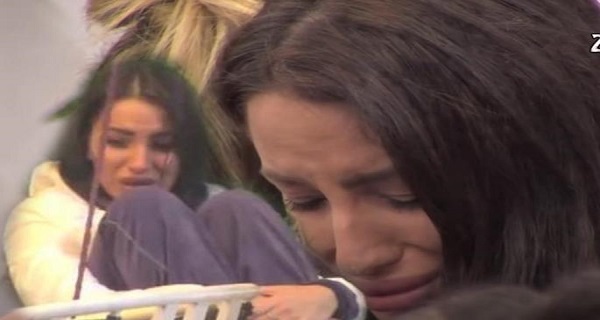 ODLUČILA DA PROGOVORI O AFERI BUJANOVAC: Aleksandra PRIZNALA kako se njena MAJKA osećala: “Nikad joj nisam REKLA…!”