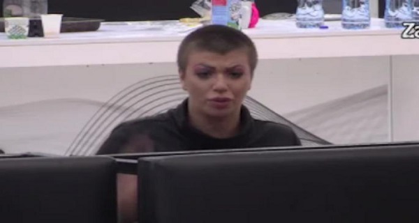 DRAMA U ZADRUZI – Neko se UNEREDIO u toaletu, svi skočili na Miljanu! Ona ga je POSLEDNJA koristila