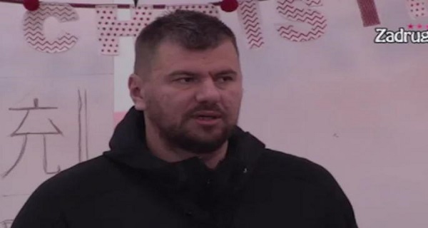 JANJUŠ POTPUNO ODLEPIO – Otišao u ŠOPING posle Zadruge, pa pobesneo, a kada čujete RAZLOG… (FOTO)