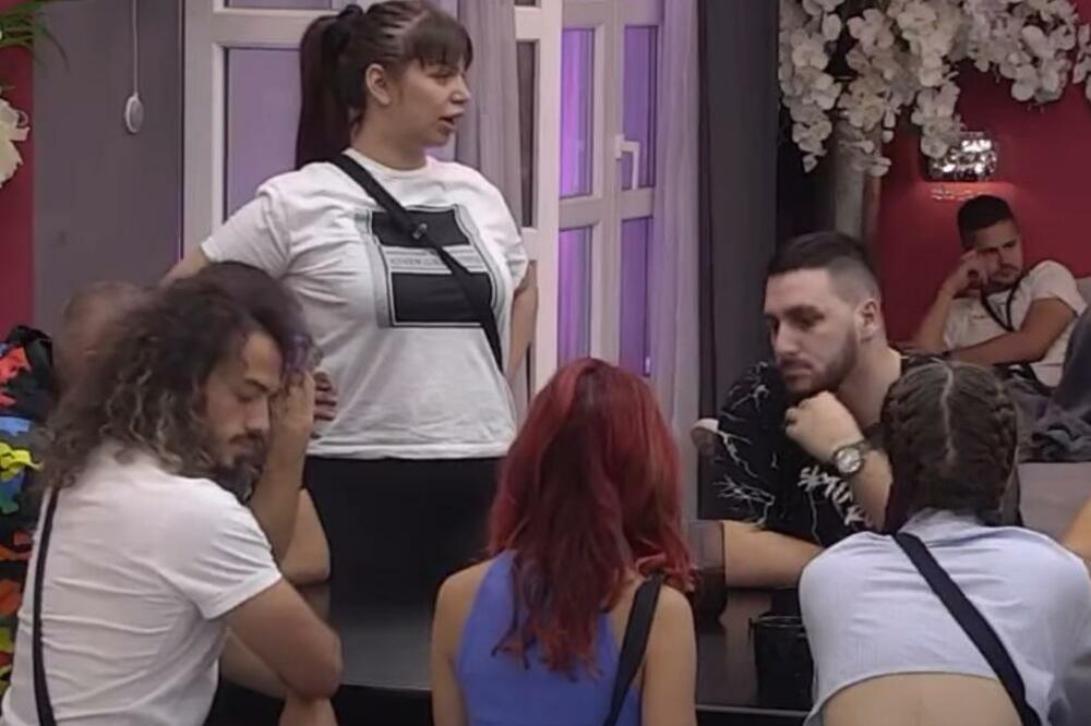 “NIJE U REDU DA RASKIDAM PREKO TELEVIZIJE” Kulićka najavila prekid veze sa Bebicom, samo čeka da uđe: Možda odluka nije NAJBOLJA