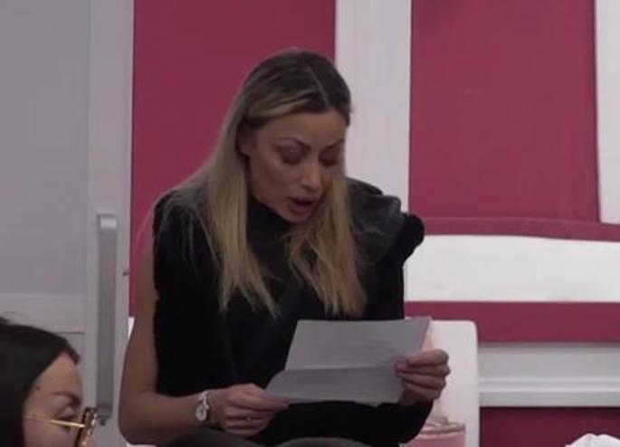 PRODUKCIJA SPREMILA KAZNE – Veliki šef poslao PISMO zadrugarima! Vođa ih okupio i SAOPŠTIO OVO