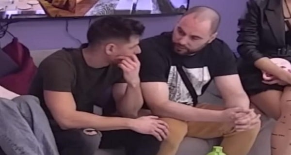 SLAGAO DA IMA DETE: Samo Zvezdan ZNA ISTINU?! Sraman POTEZ zadrugara – Traži bilo kakvu priču!