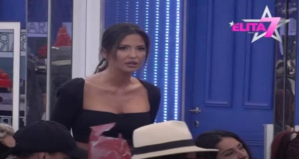 ANA RADULOVIĆ UPALA U SVAĐU USRED PROGRAMA! Voditeljka nije mogla da ćuti na OVE REČI, nastao haos (VIDEO)