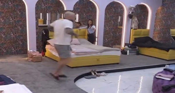 VIŠE NIJE LAGAN – Gradonačelnik Ša u žestokom okršaju sa Mionom Jovanović, trenuci sreće nisu trajali dugo