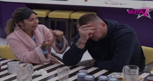 “To su kretenska i manipulatorska pitanja” – Janjuš se izvikao na Aneli, otkrio pravu istinu zašto je ne želi