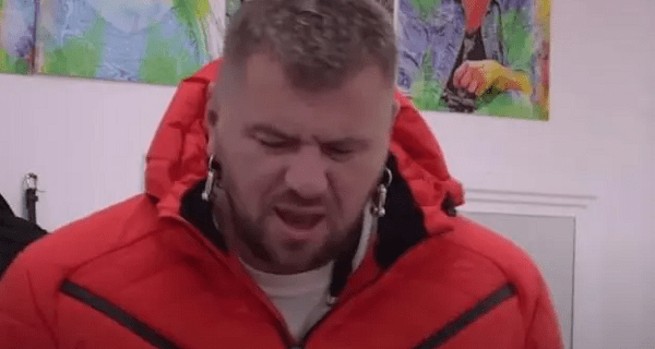 “Ona je najveća KOCKARKA OVDE” Janjuš skočio, urnisao učesnicu “Elite” – otkrio i sve njene GROZOTE