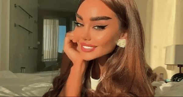 Ana Korać ponovo PROMENILA LIČNI OPIS: Starleta uklonila svoj zaštitni znak – više ne liči na sebe