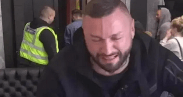 “PROPAO JE, prinuđen je da prosi” Ša ponovo na samom DNU, da li je ovo njegov bankrot i potpuni sunovrat?