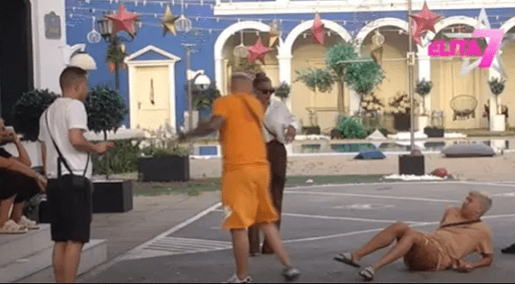 U cik zore Ša napravio neviđeni haos, nasrnuo na cimera: Kadrovi jezivi – završio je na podu (VIDEO)