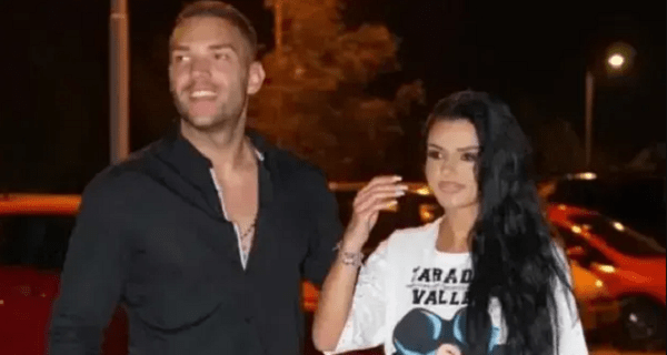 Anita i Anđelo napustili Beograd – Mnogi su im prognozirali RASKID, a oni pokazali idilu u kojoj uživaju: Poljupci samo pršte