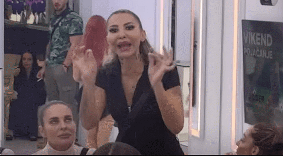 Kakvo poniženje za Aneli Ahmić u emisiji – njeno dostojantsvo završilo u blatu, velika izdaja donela preokret