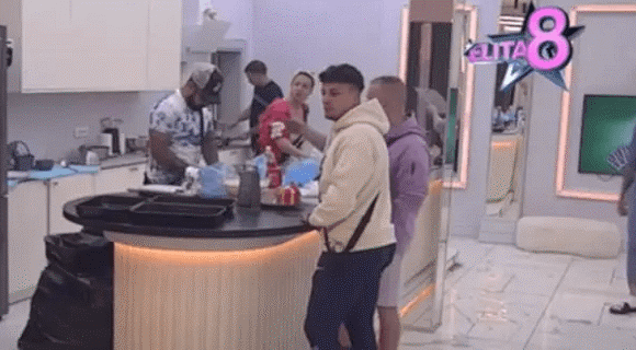 Terza besan, cela kuća bruji o njegovom poljupcu sa Sofijom – on ne prestaje da je brani: “Nemojte nju…”