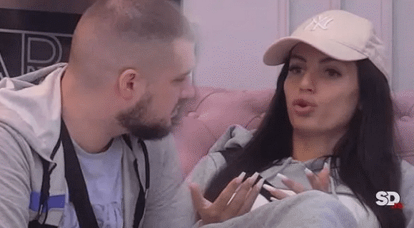 “Dopala mi se mala, ali je Mima uspela da je otera” Gruji bivša devojka uništila novu ljubavnu šansu – razdvojila ih je i pre prvog poljupca