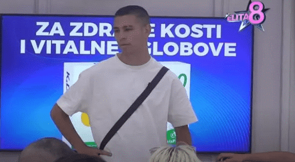 “Želim samo da vidim kako izgledaju ljudi koji ostave svoju bebu” Najpotresnija ispovest u rijalitiju, čitav crni sto grca u suzama