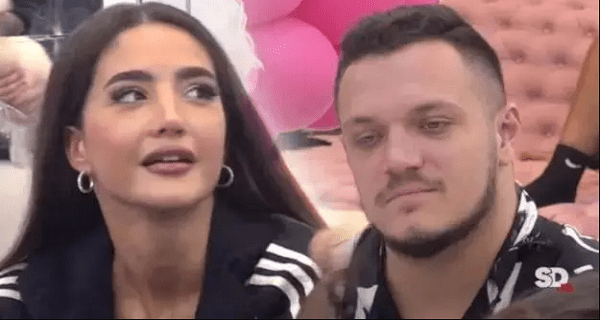 “Gde si pošao?” Anđela Đuričić udarila zabrane Gasttozzu – na drugarice od sada može da zaboravi