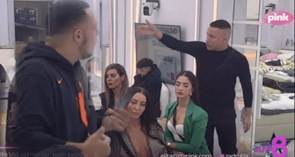 “Sebe degradira i blamira” Đedović osuo nikad žešću paljbu, nakon ovih reči skočio i Gasttozz – Meni nije normalno da to slušam