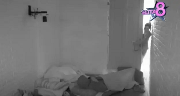 Jelena Ilić IZBAČENA – upala u izolaciju dok je Marinković spavao, ljudi gledaju i ne veruju šta mu radi