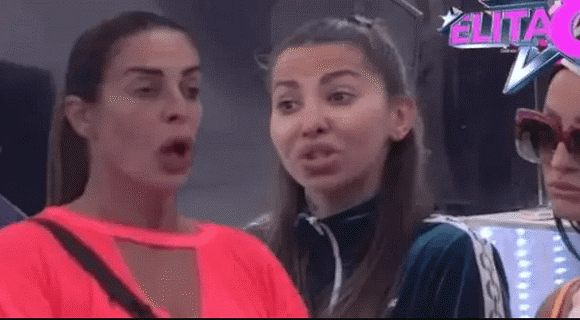 “Utorkom pije, sredom se trezni, a između plače” Kačavenda oplela po Aneli kao nikad do sad – od ovih reči Ahmićevoj neće biti dobro