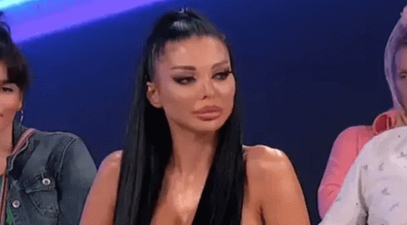 Maja Marinković ZAPALILA društvene mreže, ovakav stajling još uvek niste videli, fanovi su totalno zanemeli