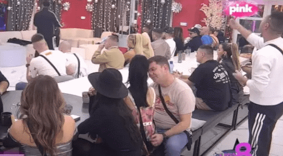 Karambol u “Eliti”: Terza nastavio da kanali Sofiju, pa Đedović skočio – ne može ovo da sluša