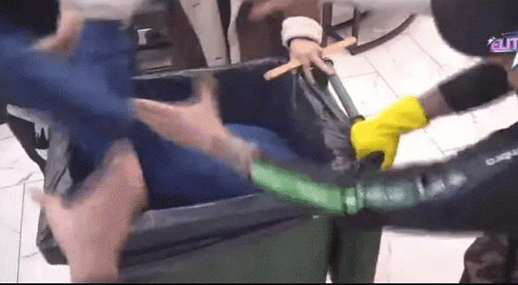 Ubacili zadrugara u kantu za smeće – Začuo se glas produkcije: “Vadite ga odatle, je l’ ste normalni?” Vrišti i pokušava da izađe, haos u Beloj kući