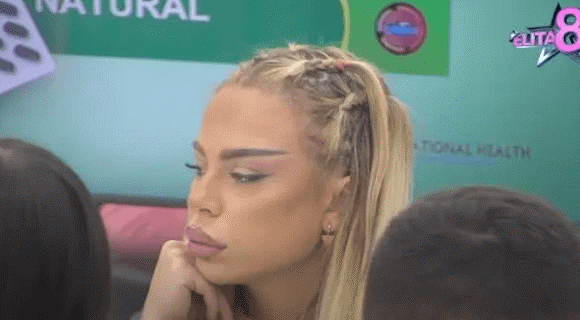 “Zgaziću te animirko, bitna si po šipci i po tome što si Milici uništila život” Zadrugar urniše Sofiju – ona mu uzvratila udarac, pa nastao još veći haos