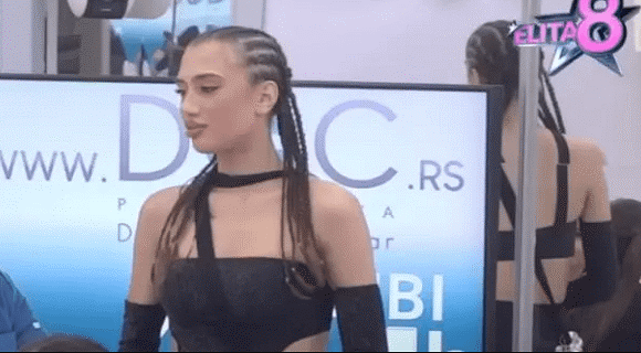 Trudna Sara iz “Elite” (19) se skinula pred kamerama, pa izazvala lavinu komentara na mrežama: “Preterala si, ovo ne treba svi da vide”