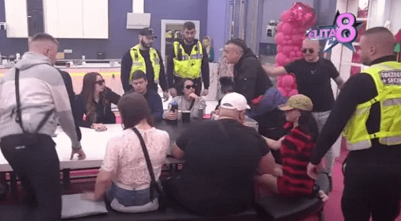 Obezbeđenje opkolilo zadrugare – Terza napravio lom u Beloj kući, uputio mu jezive pretnje: “Zgaziću te napolju, doći ću ti na adresu”