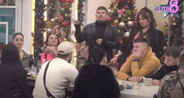 Ovo je blam: Evo koga su učesnici “Elite” uhvatili u krevetu, nju posebno osudili – Ti si devojka za jednu noć