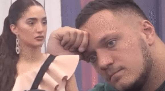 “Plašim se da će završiti kao Ksenija Pajčin”: Sanja se brine za Anđelinu bezbednost, smatra da će njena veza sa Gasttozzom imati tragičan kraj (VIDEO)