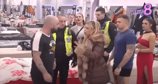 Zadrugar se zaleteo na nju, obezbeđenje uletelo u spavaću sobu munjevitom brzinom: Haos u Eliti – pale ozbiljne pretnje